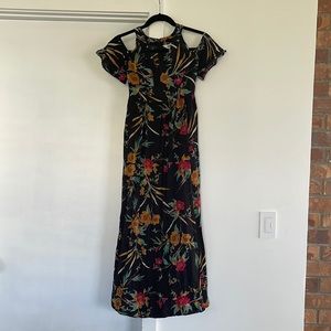 Ripe Paradiso Maternity Cold Shoulder Maxi Dress S